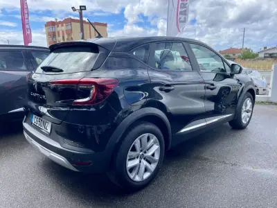 Renault Captur 2020 - 15750 EUR, 92616 km - AUTO.MOTO.pt - 92616km - foto 5 de 27
