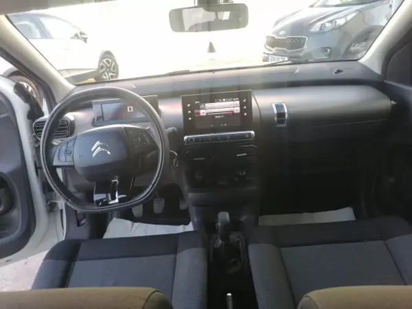 Citroën C4 Cactus 2016 - 8900 EUR, 130800 km - AUTO.MOTO.pt - 130800km - foto 11 de 17