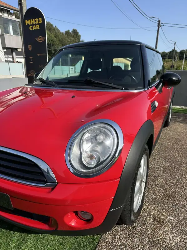 MINI 3 Portas 2010 - 5900 EUR, 200000 km - AUTO.MOTO.pt - 200000km - foto 3 de 51