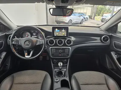 Mercedes-Benz CLA 180 2015 - 14000 EUR, 205367 km - 205367km - foto 19 de 51