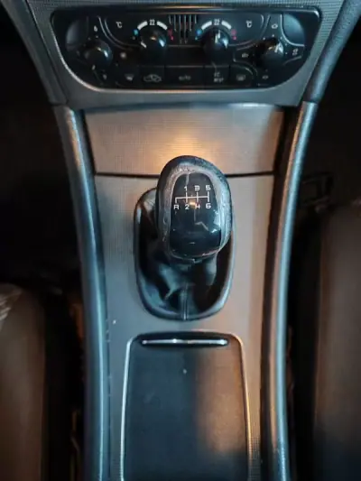 Mercedes-Benz C 220 2000 - 5750 EUR, 372700 km - AUTO.MOTO.pt - 372700km - foto 38 de 60