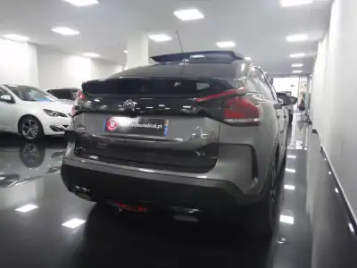 Citroën e-C4 2022 - 19500 EUR, 28000 km - AUTO.MOTO.pt - 28000km - foto 7 de 33