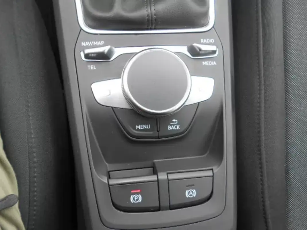 Audi Q2 2024 - 25900 EUR, 49829 km - AUTO.MOTO.pt - 49829km - foto 17 de 17