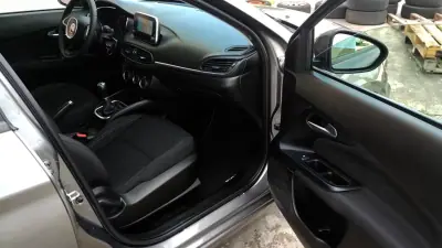 Fiat Tipo 2020 - 10500 EUR, 137000 km - 137000km - foto 24 de 36