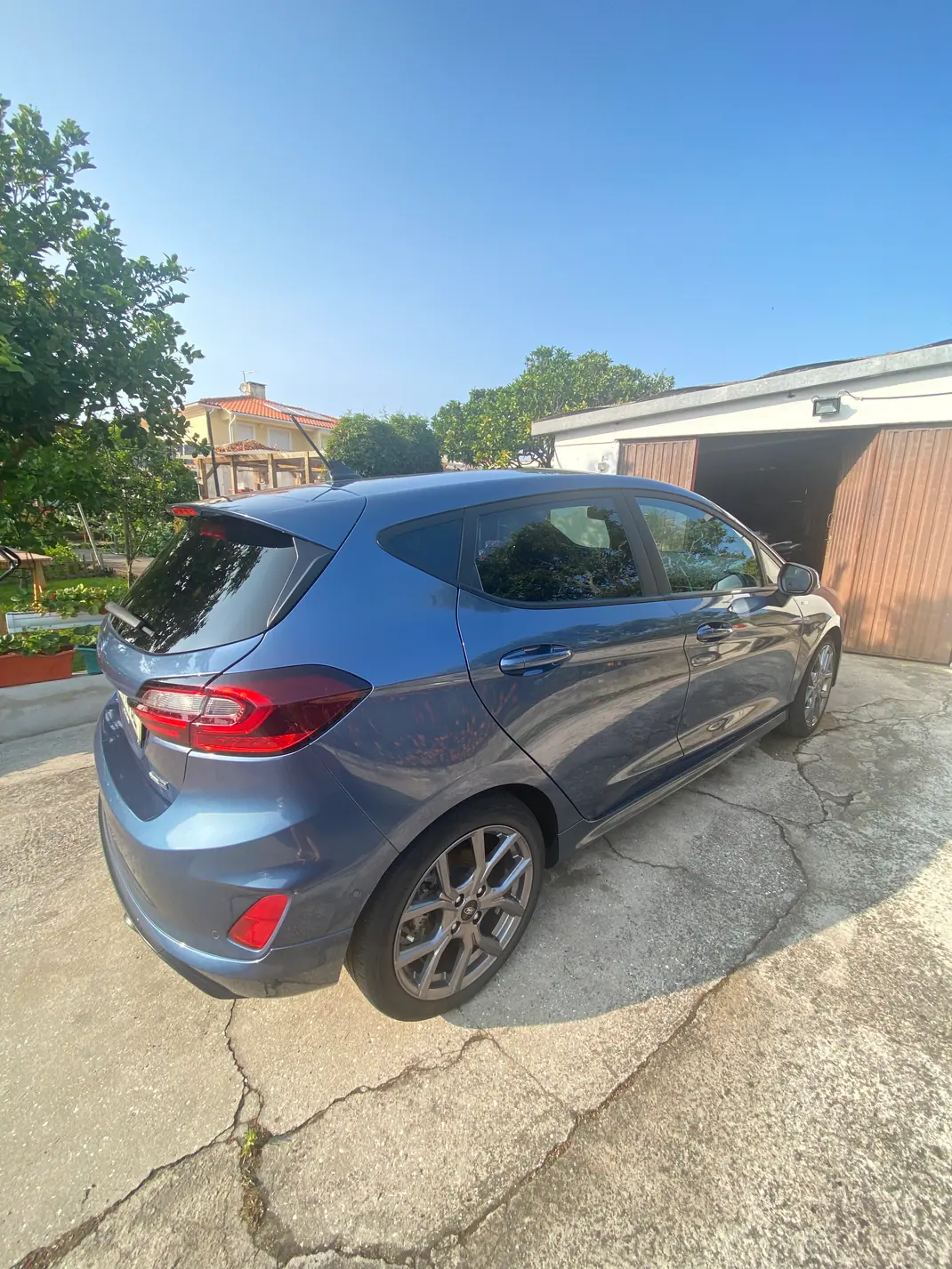 Ford Fiesta 2022 - 19900 EUR, 48000 km - AUTO.MOTO.pt - 48000km - foto 3 de 7