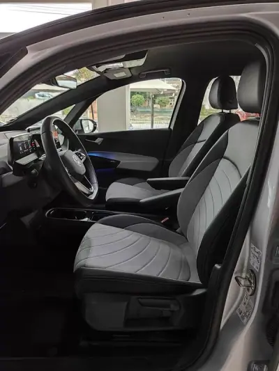 Volkswagen ID.3 2023 - 25950 EUR, 19300 km - AUTO.MOTO.pt - 19300km - foto 16 de 35