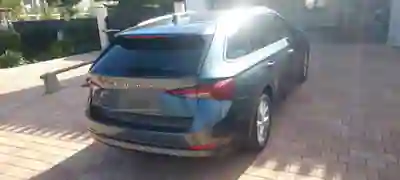 Skoda Octavia Break 2021 — foto 3 de 5