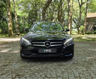 Mercedes-Benz C 200 2015 - 13750 EUR, 234000 km - AUTO.MOTO.pt - 234000km - foto 3 de 23