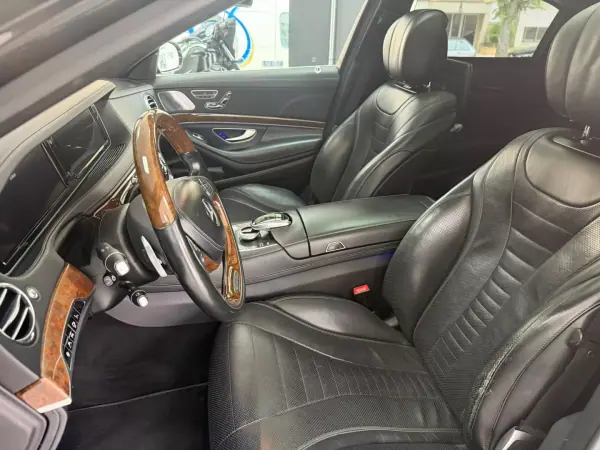 Mercedes-Benz S 350 2015 - 29000 EUR, 393085 km - AUTO.MOTO.pt - 393085km - foto 18 de 44