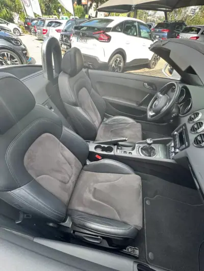 Audi TT Roadster 2011 - 15900 EUR, 207500 km - AUTO.MOTO.pt - 207500km - foto 12 de 12