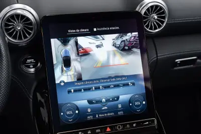 Mercedes-Benz SL 43 AMG 2022 - 109950 EUR, 30000 km - AUTO.MOTO.pt - 30000km - foto 43 de 51