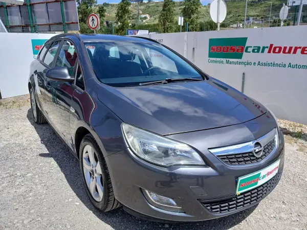 Opel Astra Sports Tourer 2011 - 6750 EUR, 153222 km - AUTO.MOTO.pt - 153222km - foto 5 de 25