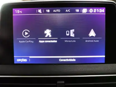 Peugeot 5008 2020 - 23900 EUR, 135000 km - AUTO.MOTO.pt - 135000km - foto 22 de 40