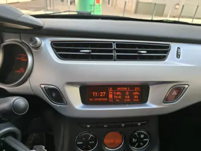 Citroën C3 2010 - 5000 EUR, 229519 km - AUTO.MOTO.pt - 229519km - foto 14 de 20