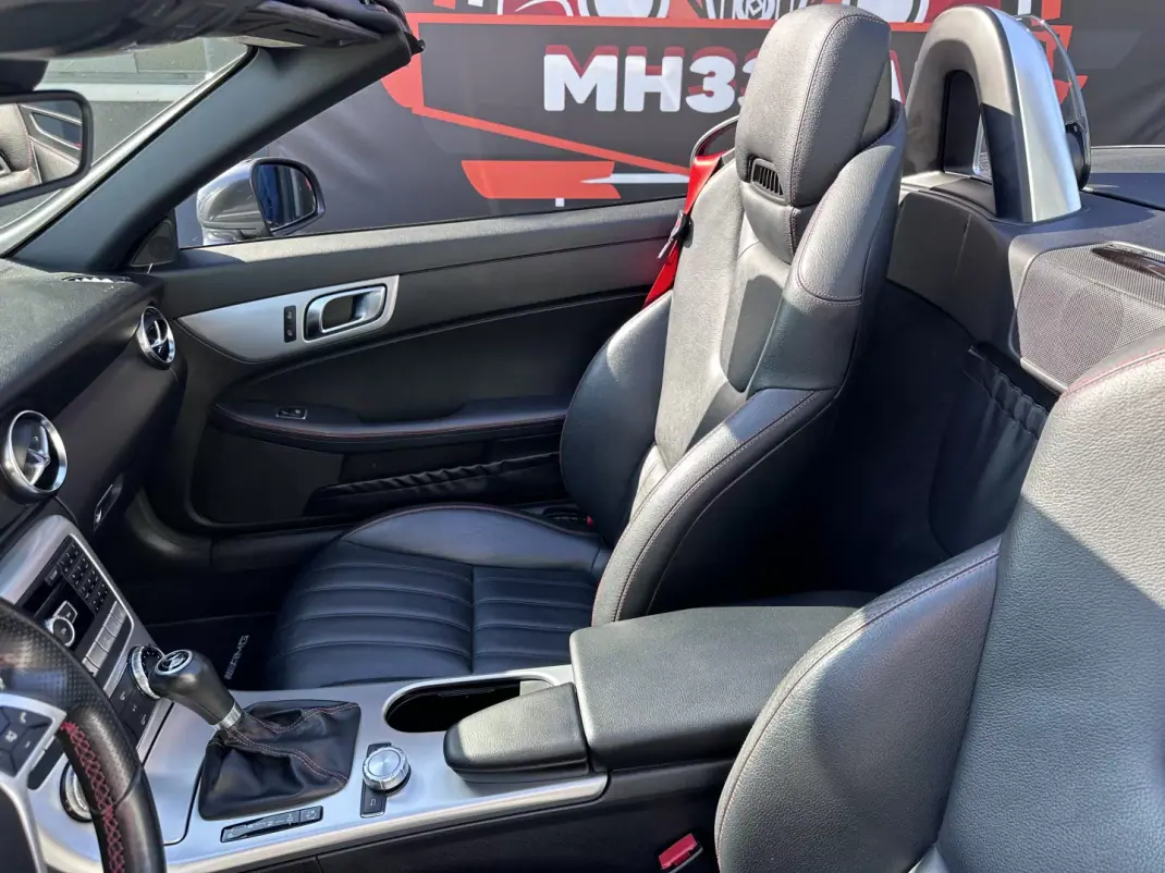 Mercedes-Benz SLK 250 2011 - 23500 EUR, 170000 km - AUTO.MOTO.pt - 170000km - foto 18 de 32