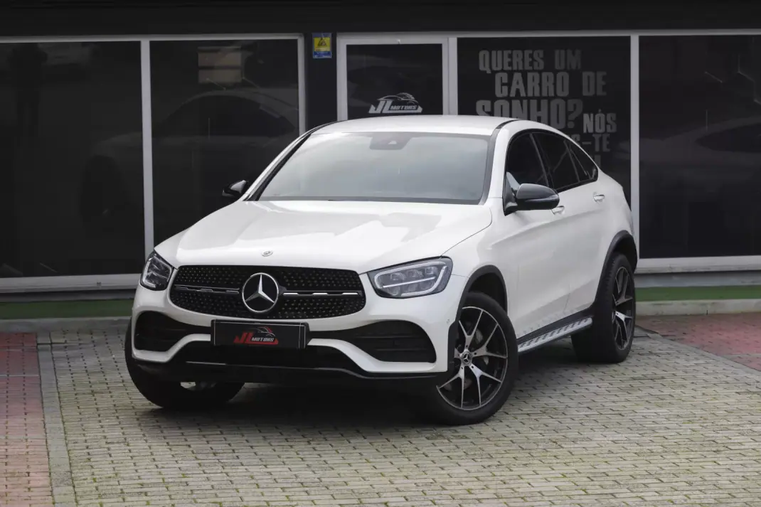 Mercedes-Benz GLC 300 2022 - 48900 EUR, 141780 km - AUTO.MOTO.pt - 141780km - foto 3 de 36