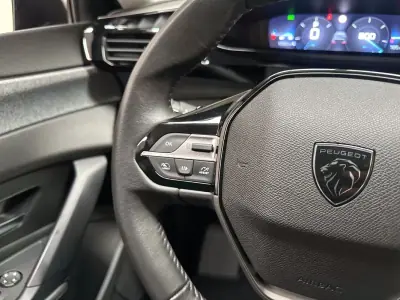 Peugeot 308 2023 - 19950 EUR, 12952 km - AUTO.MOTO.pt - 12952km - foto 43 de 50