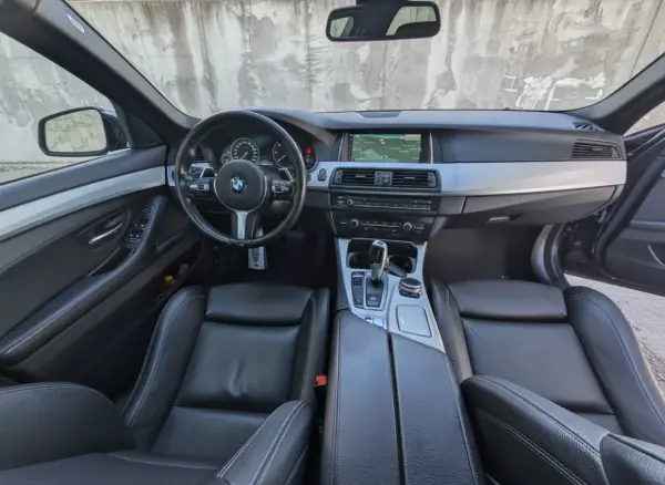 BMW 520 2015 - 13990 EUR, 350000 km - AUTO.MOTO.pt - 350000km - foto 7 de 12