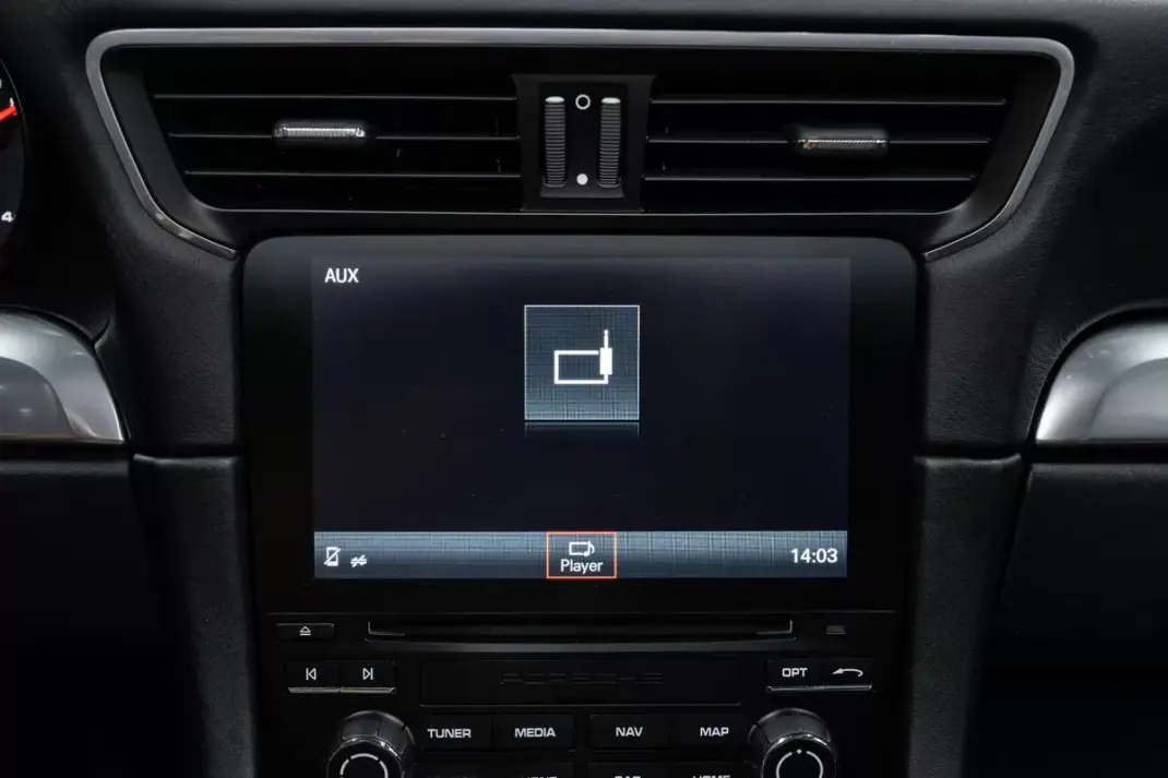 Porsche 991 2016 - 109950 EUR, 83000 km - AUTO.MOTO.pt - 83000km - foto 37 de 49