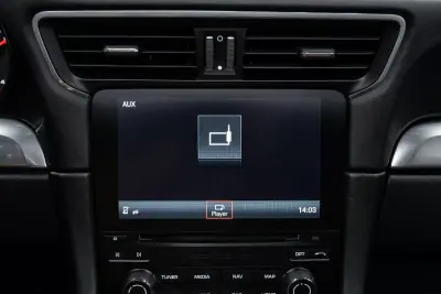 Porsche 991 2016 - 109950 EUR, 83000 km - AUTO.MOTO.pt - 83000km - foto 37 de 49