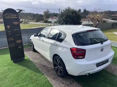 BMW 114 2014 - 12500 EUR, 230000 km - AUTO.MOTO.pt - 230000km - foto 14 de 55