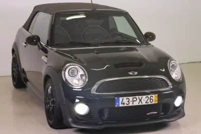 MINI John Cooper Works 2015 - 22950 EUR, 65169 km - AUTO.MOTO.pt - 65169km - foto 4 de 50