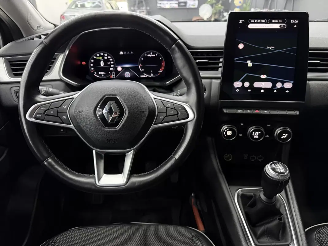 Renault Captur 2021 - 17950 EUR, 153785 km - 153785km - foto 23 de 44
