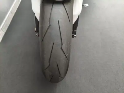 Honda CBR 1000RR 2009 - 7990 EUR, 46000 km - AUTO.MOTO.pt - 46000km - foto 30 de 32