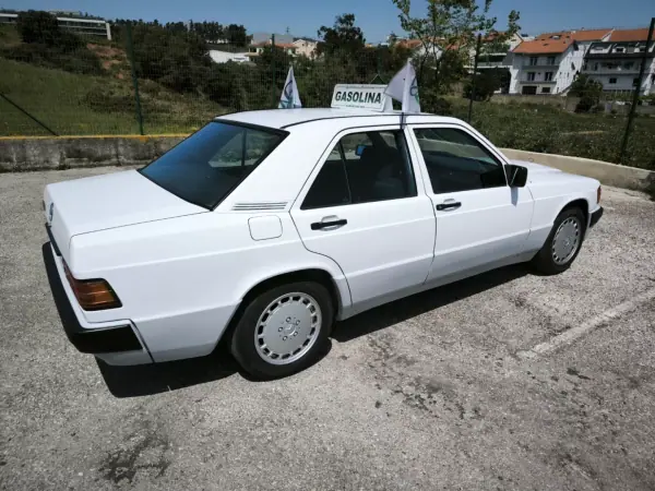 Mercedes-Benz 1993 - 9950 EUR, 89439 km - AUTO.MOTO.pt - 89439km - foto 13 de 60