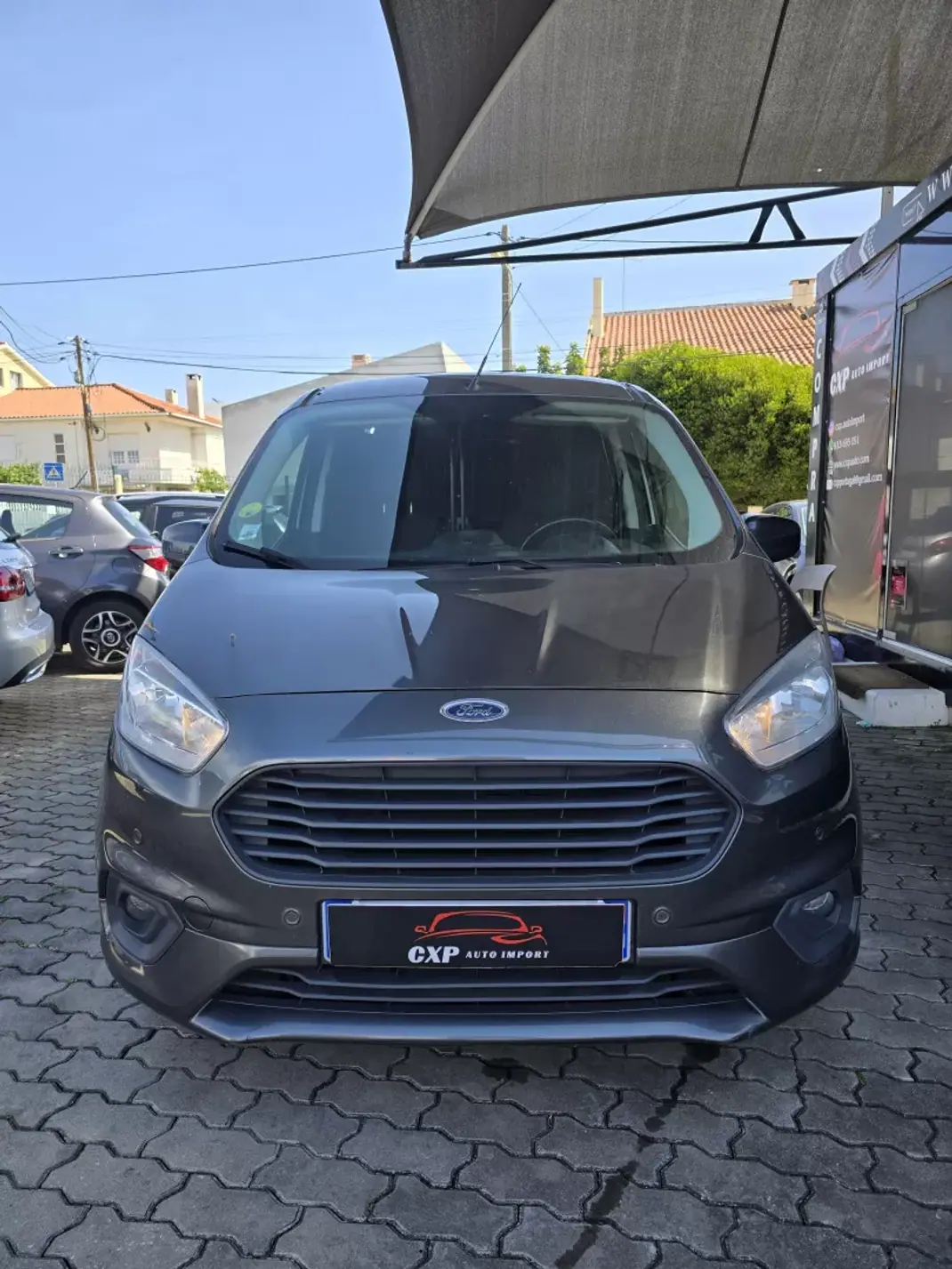 Ford Transit Connect 2019 - 12900 EUR, 111500 km - AUTO.MOTO.pt - 111500km - foto 3 de 12