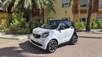 Smart ForTwo 2017 — foto 6 de 12