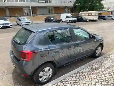 Dacia Sandero 2020 - 8500 EUR, 86000 km - 86000km - foto 10 de 10