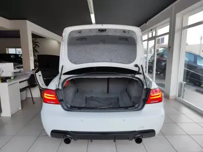 BMW 320 2012 - 18650 EUR, 179300 km - AUTO.MOTO.pt - 179300km - foto 15 de 35