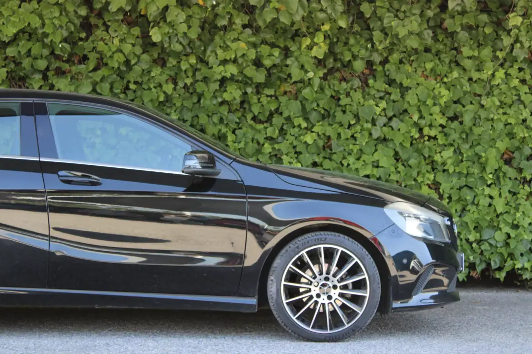 Mercedes-Benz A 180 2016 - 15450 EUR, 149000 km - 149000km - foto 5 de 16