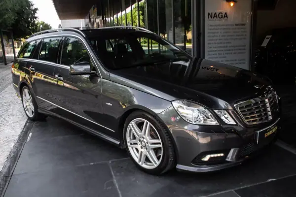 Mercedes-Benz E 250 2010 - 12990 EUR, 273813 km - 273813km - foto 6 de 36