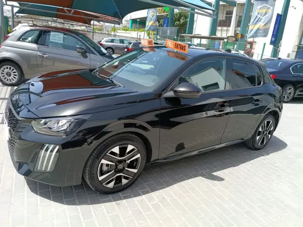 Peugeot 208 2025 - 18750 EUR, 11452 km - AUTO.MOTO.pt - 11452km - foto 4 de 20
