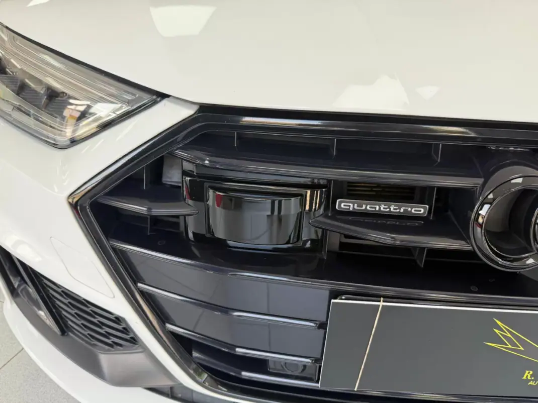 Audi A7 Sportback 2020 - 43500 EUR, 131602 km - AUTO.MOTO.pt - 131602km - foto 5 de 35