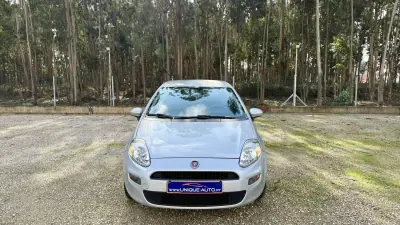 Fiat Punto 2015 - 9500 EUR, 170000 km - AUTO.MOTO.pt - 170000km - foto 6 de 34