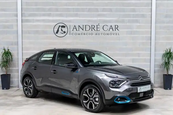 Citroën e-C4 2024 - 22950 EUR, 11949 km - AUTO.MOTO.pt - 11949km - foto 2 de 55