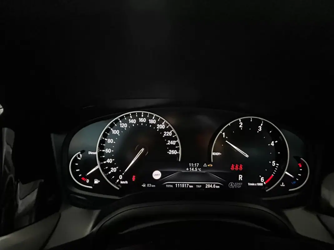 BMW 318 2020 - 23950 EUR, 111517 km - AUTO.MOTO.pt - 111517km - foto 12 de 27