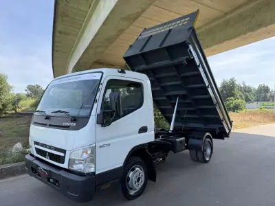 Mitsubishi FUSO CANTER 3C13 BASCULANTE 2010 - 116000km