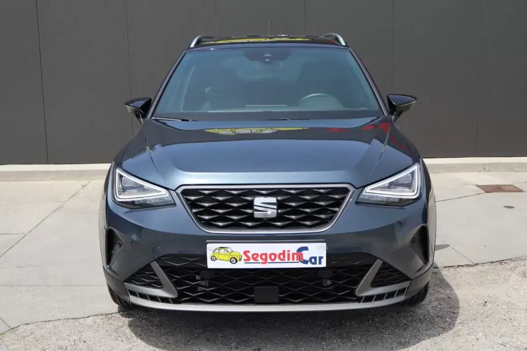 SEAT Arona 2023 - 18390 EUR, 14160 km - AUTO.MOTO.pt - 14160km - foto 2 de 34