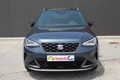 SEAT Arona 2023 - 18390 EUR, 14160 km - AUTO.MOTO.pt - 14160km - foto 2 de 34