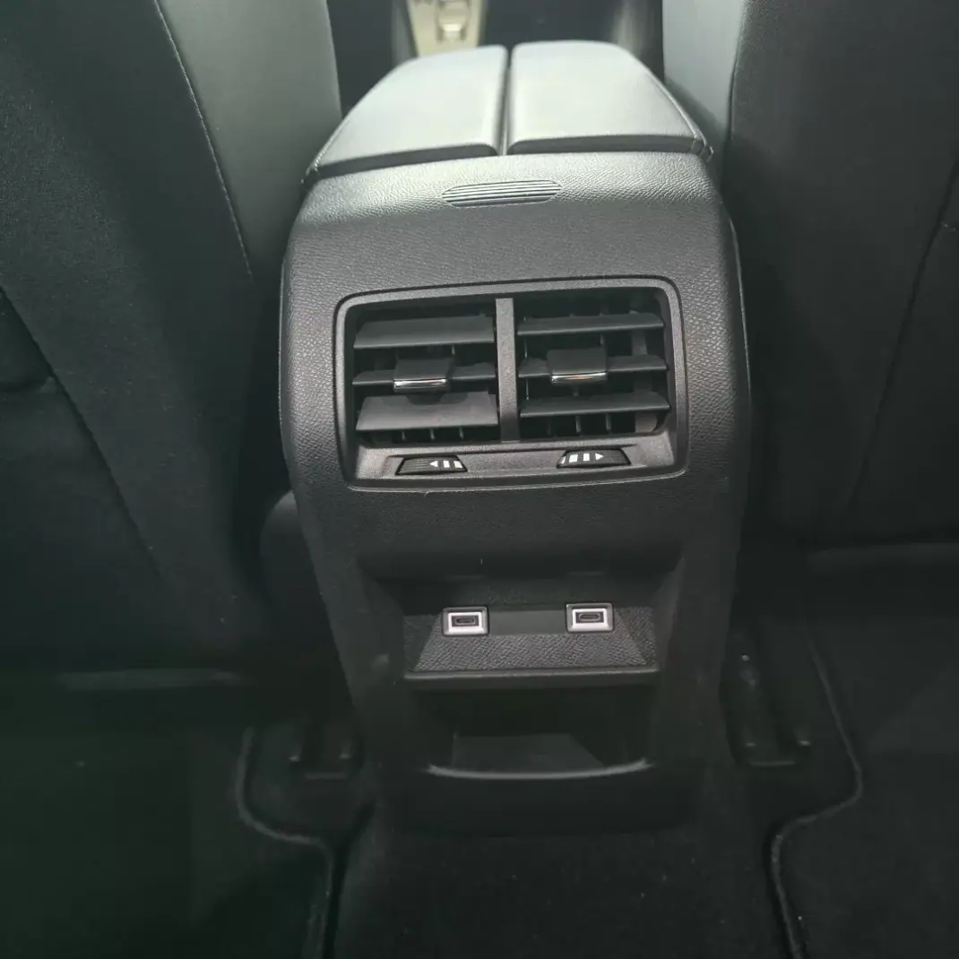 Peugeot 308 SW 2024 - 19950 EUR, 45546 km - 45546km - foto 25 de 27