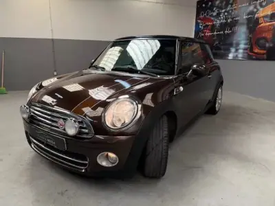 MINI Cooper 2010 - 9250 EUR, 175000 km - AUTO.MOTO.pt - 175000km - foto 2 de 10