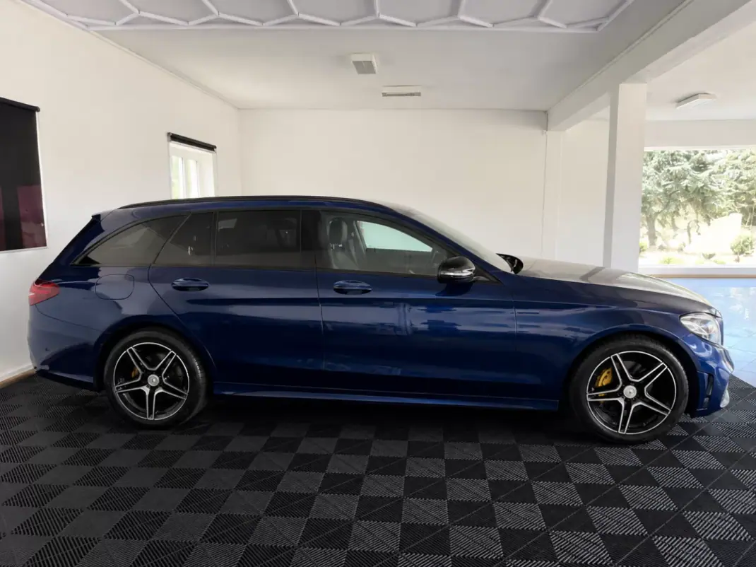 Mercedes-Benz C 300 2020 - 28490 EUR, 132309 km - 132309km - foto 3 de 11