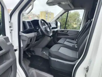VW Crafter 2.0 TDi L4H3 2019 - 17980 EUR, 250000 km - AUTO.MOTO.pt - 250000km - foto 14 de 32