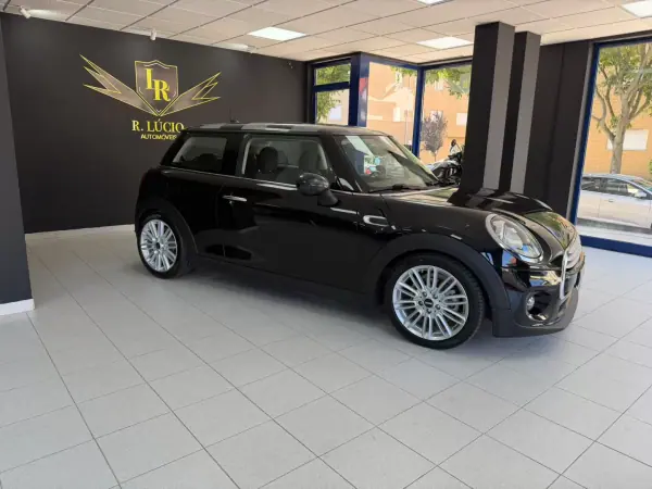 MINI 3 Portas 2014 - 10500 EUR, 164413 km - AUTO.MOTO.pt - 164413km - foto 22 de 25