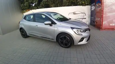 Renault Clio 2020 - 13690 EUR, 114437 km - AUTO.MOTO.pt - 114437km - foto 27 de 42