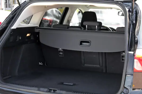 Ford Focus SW 2018 - 15900 EUR, 83000 km - AUTO.MOTO.pt - 83000km - foto 18 de 22